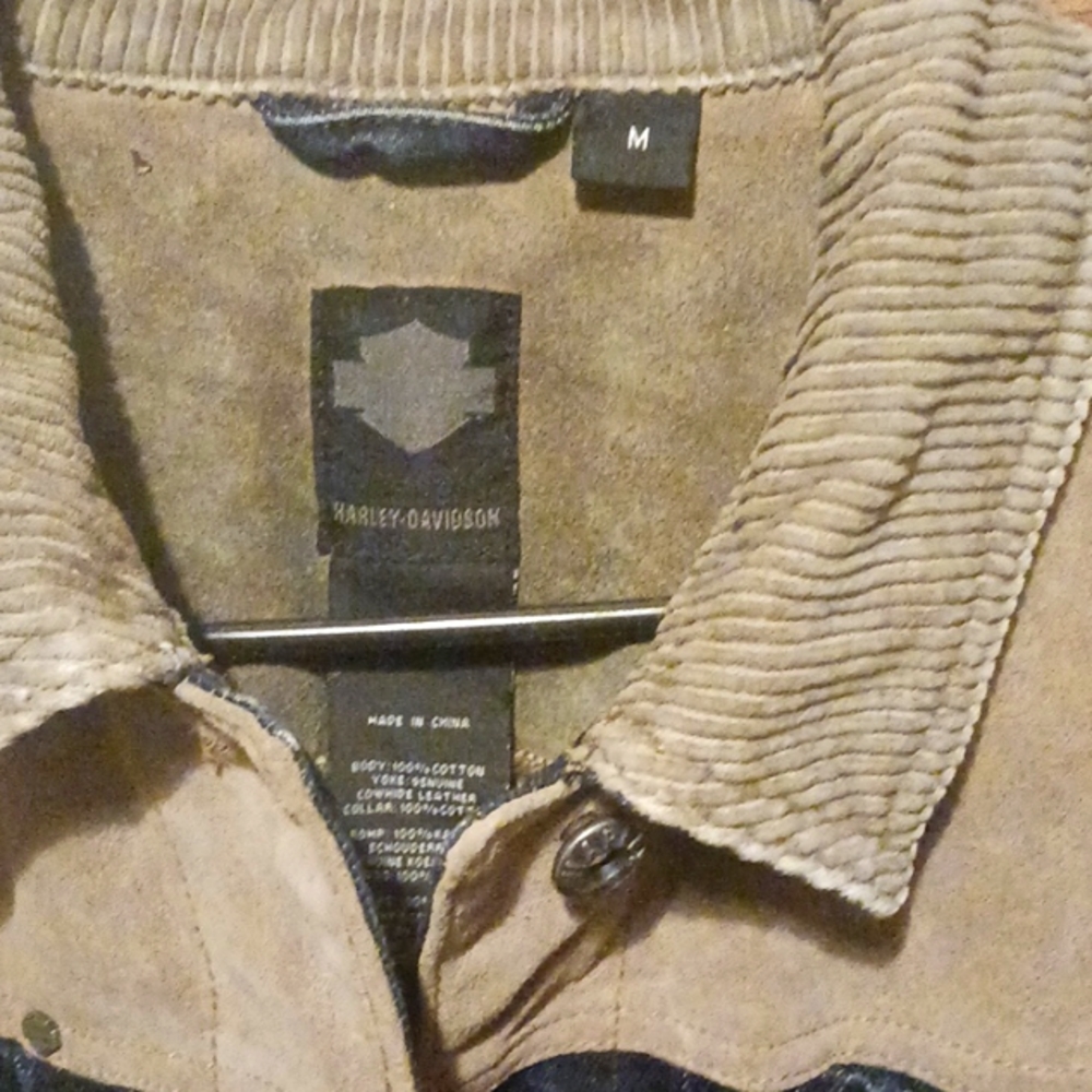 Harley Davidson Women's Demin Jacket - Picture 2 of 8